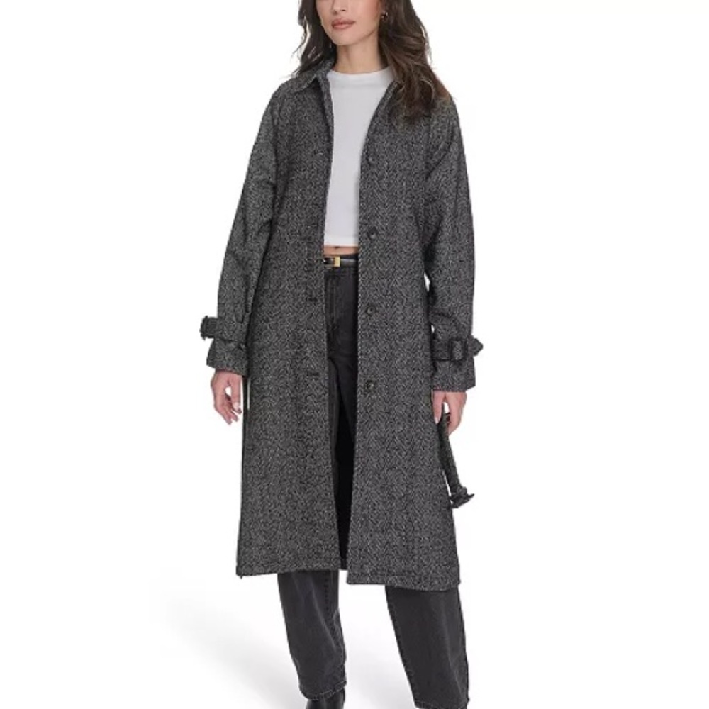Levi Strauss & Co Elegant Women's Trench Coat. Color Black and White
